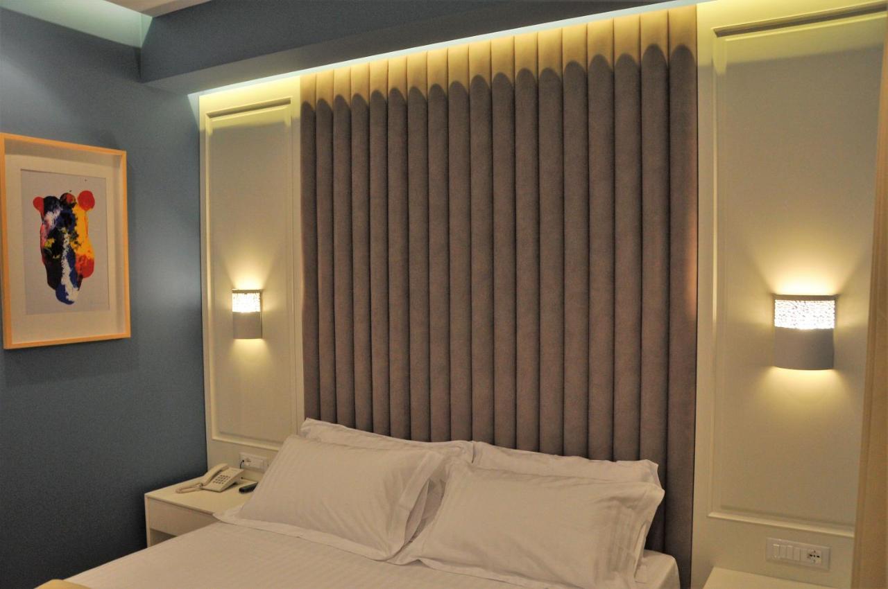 Paradise Beach Hotel Radhimë Habitación foto