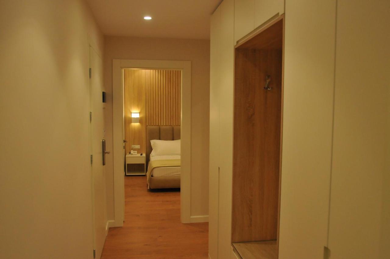Paradise Beach Hotel Radhimë Habitación foto